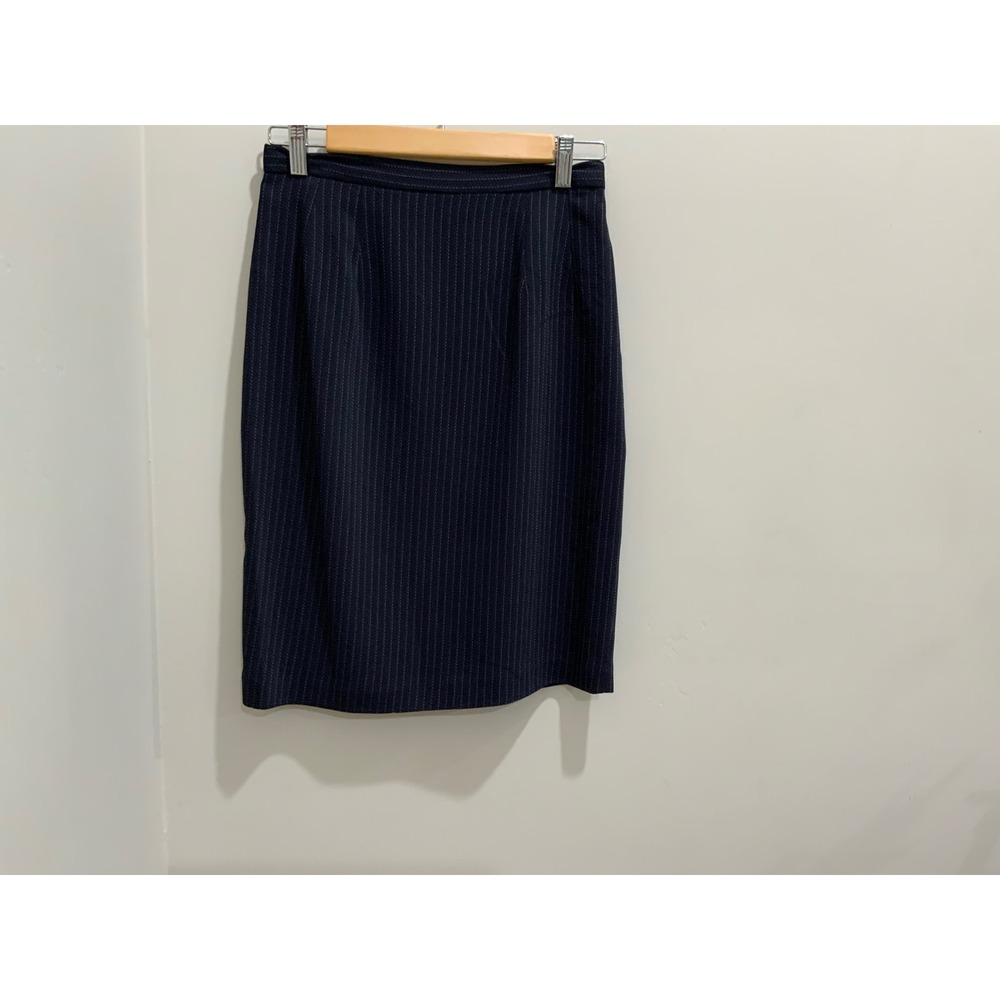 Madrigano Suits Navy Blue Pinstripe Pencil Skirt Professional Office Wear Size 6